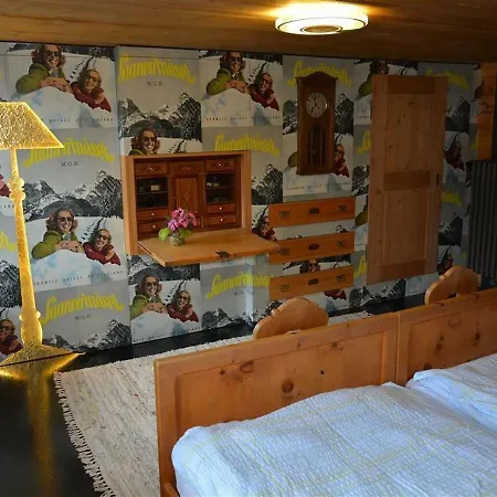 Ma¶a¶serhus *